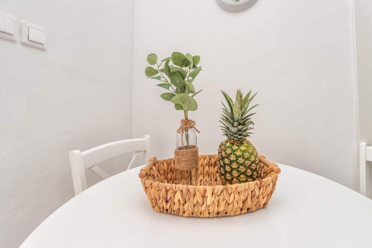 Apartment Tema วีร์ ภายนอก รูปภาพ